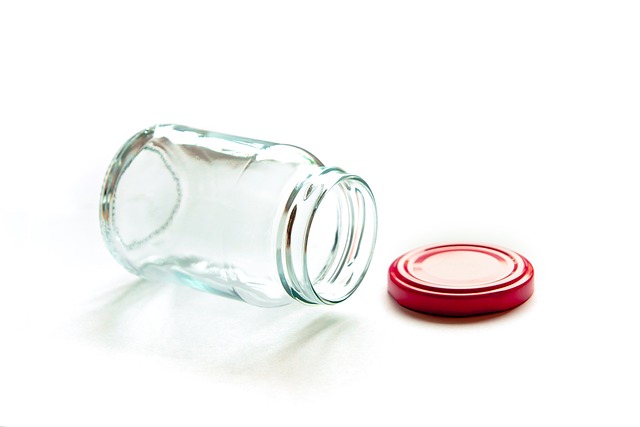 glass containers 1205611 640